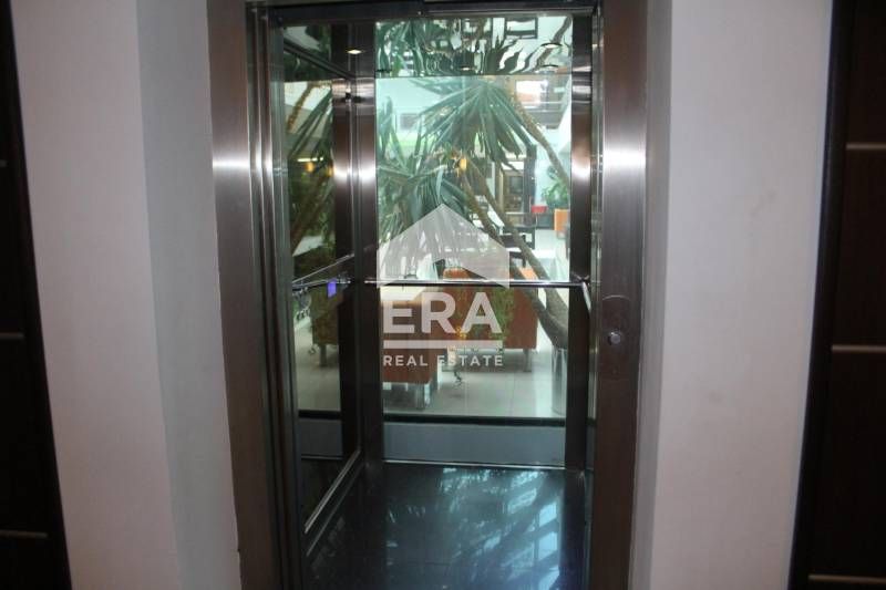 Продава се Склад в Варна, Изгрев - 126 кв.м за 1508 €/кв.м - Снимка #10