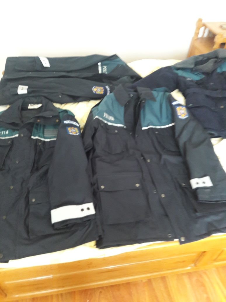 Vănd uniformă Poliție