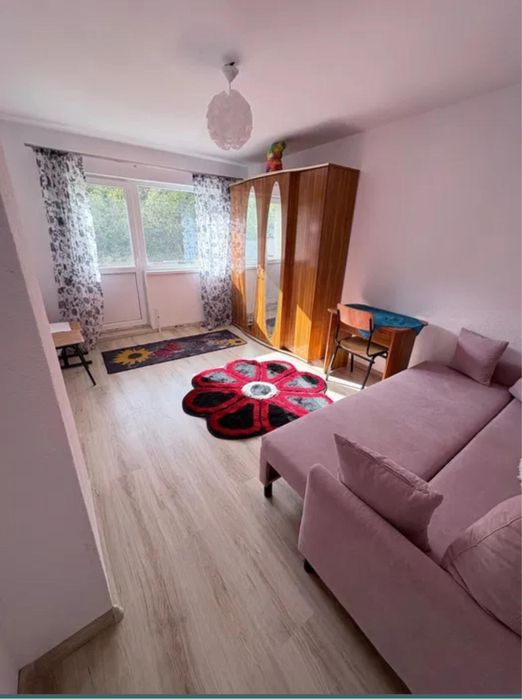 Garsoniera de vanzare