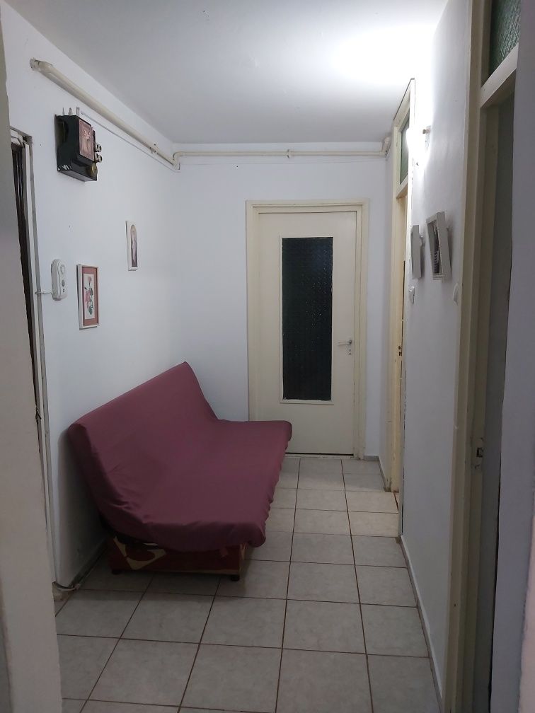 Caut colegă de apartament