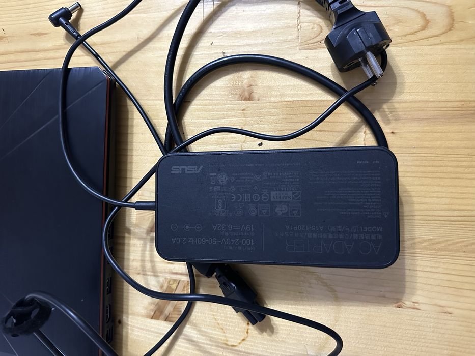 Laptop Asus FX504G I7-8750H/ 1050ti