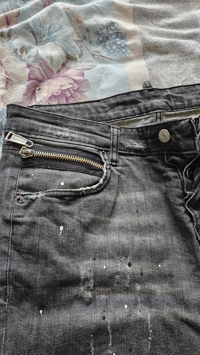 Оригинални дънки Dsquared