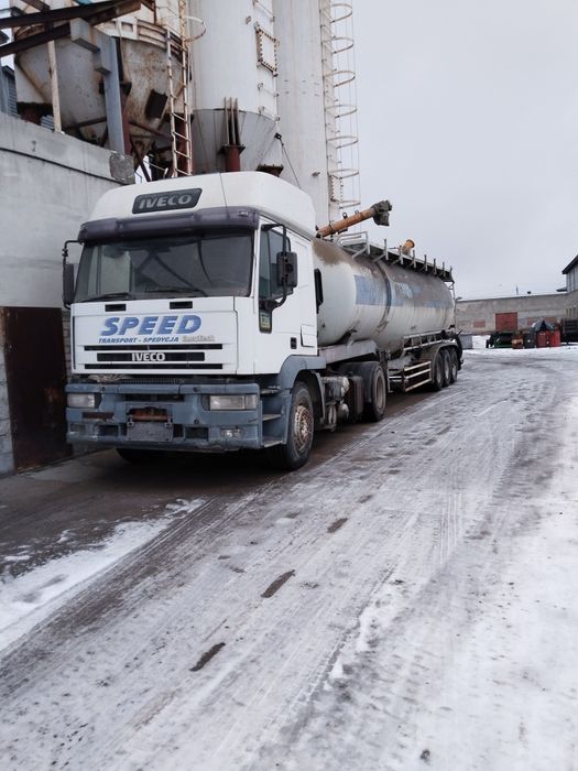 Продам цементовоз  IVECO.