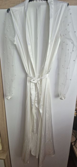 Halat pentru mireasa alb ivone