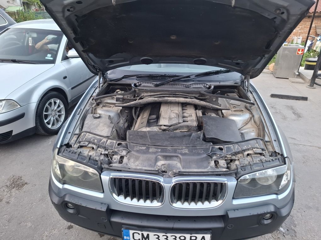 BMW X3 3.0 231HP