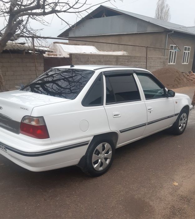 Nexia 1 sotiladi 2007