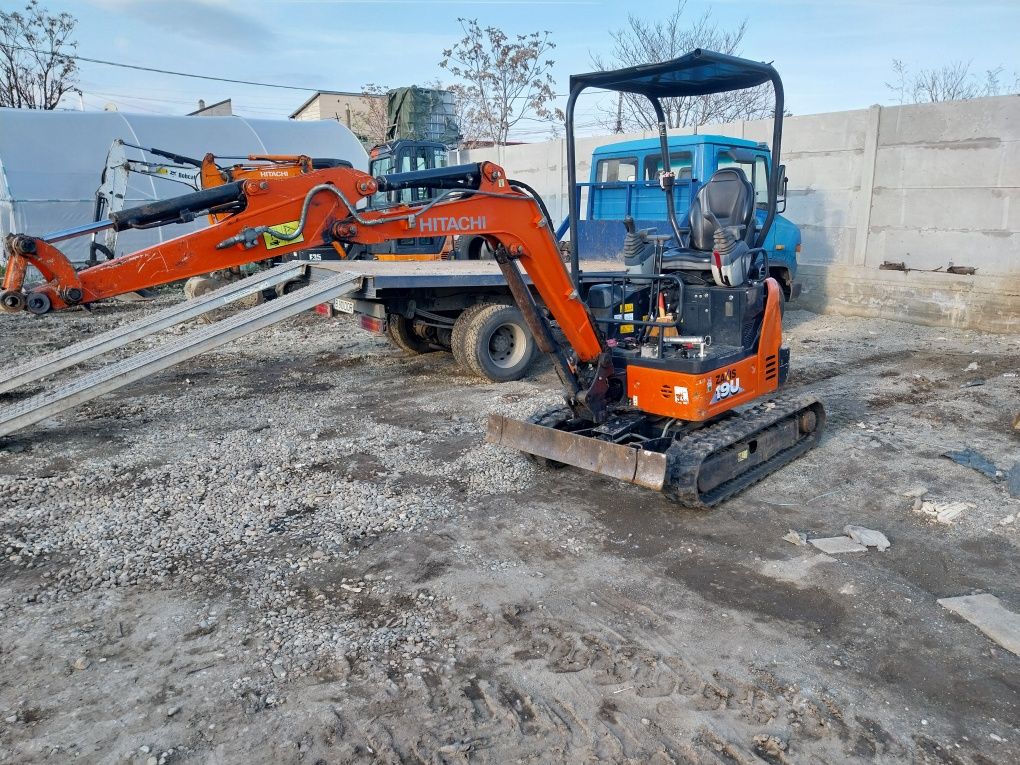 An 2020 Vând miniexcavatoar miniescavatoar escavator hitachi bobcat