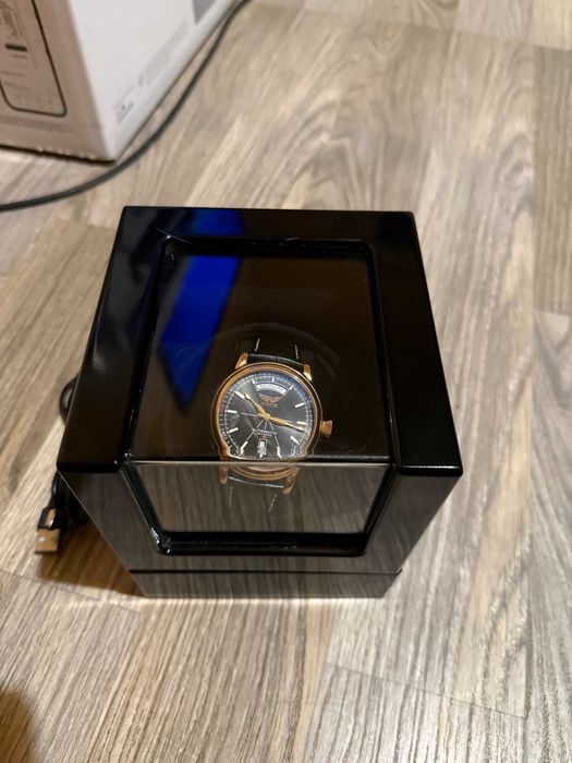 Aviator Douglas Day-Date Limited edition + Кутия за навиване