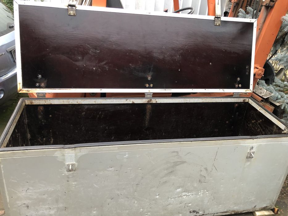 Lada scule pt. autoutilitare