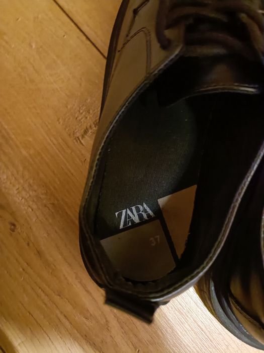 Papuci eleganți zara