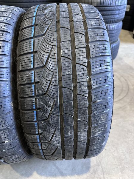 275/30/20 PIRELLI RunFlat 2бр