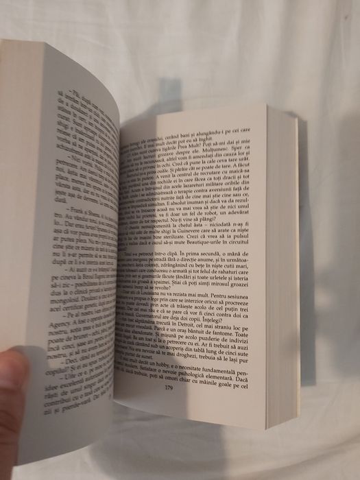 Vand carte Zanzibar de John Brunner