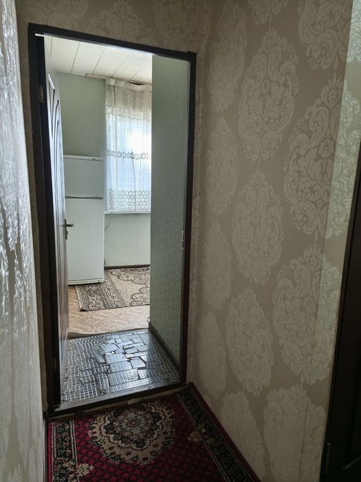 Яккасарой район ориентир: Башлык 2/5/5  Улучшенная планировка, 2*3