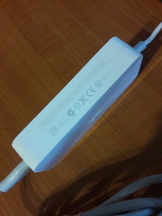 Alimentator APPLE original model 1202, 12V-1,8A