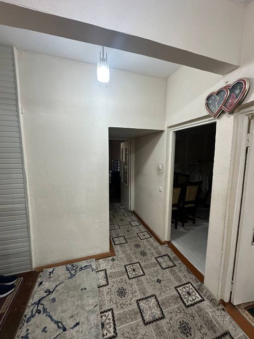 Qora qamish 2/5 3 xona sotiladi