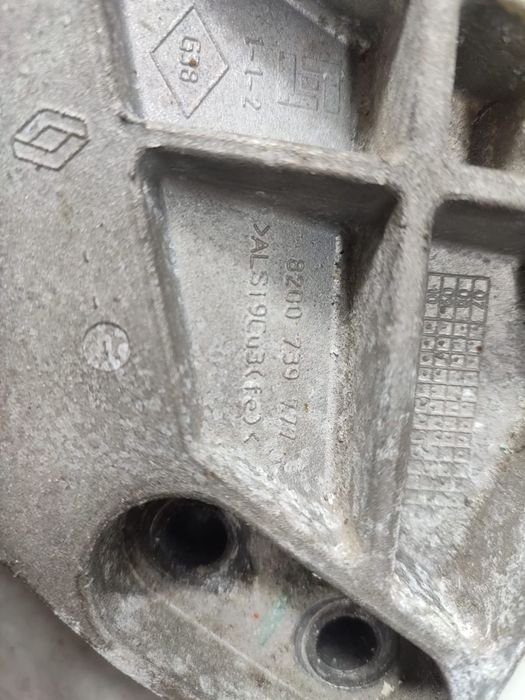 Suport motor 1.5 dci k9k 8200739777 Renault Grand Scenic 3 [2009 - 20