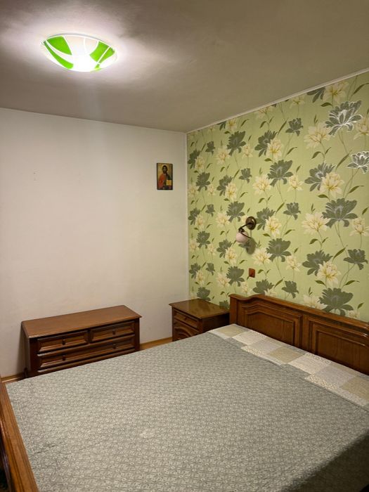 Vând apartament 3 camere Focșani, str. Bucegi, proprietar