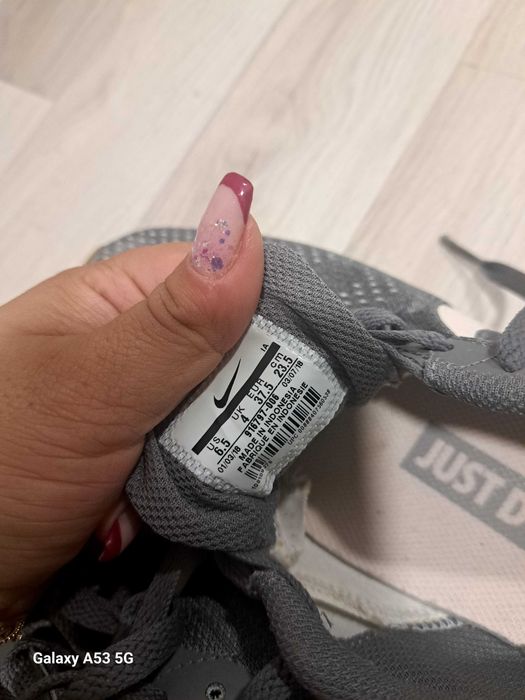 Дамски обувки Nike MD Runner 2