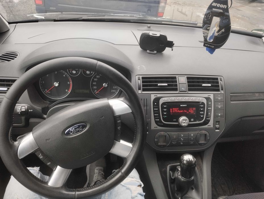 Vând urgent Ford focus c max motor 2 litri