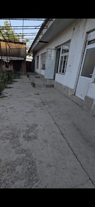 4 sotix uy sotladi  toshkent viloyati qorasuvda