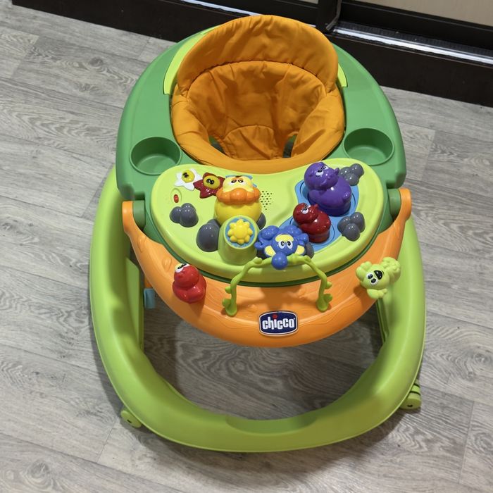 Продам ходунок / ходунки Chicco Детский ходунок Walky Talky Green Wave