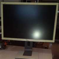 Monitor Fujitsu Siemens pentru computer. Pret 99 ron