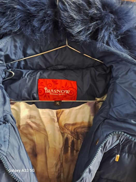 Продаётся куртка -пальто на девочку