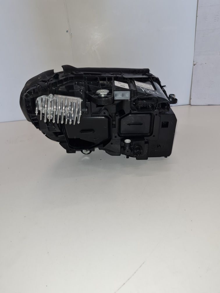 Far Stanga xenon Mercedes C Class W205 cod -A2058201361 / an-2014-2018