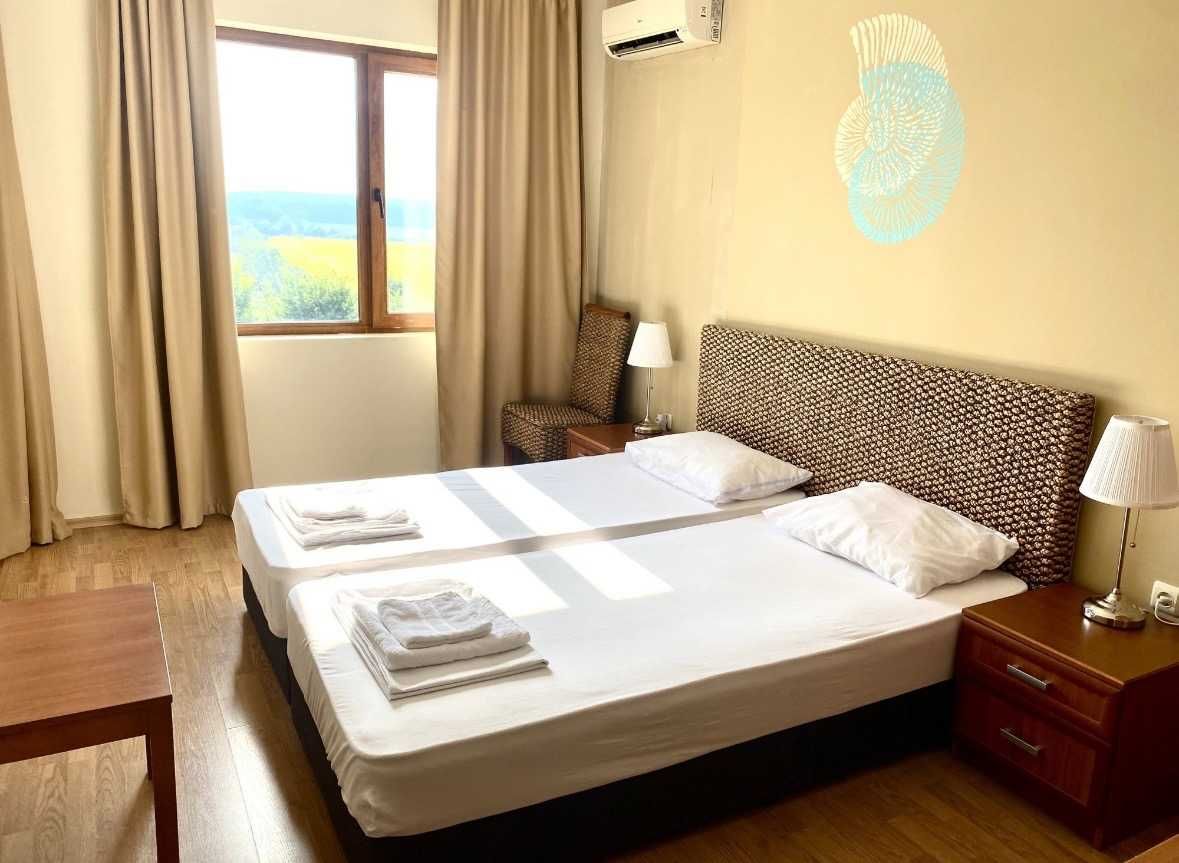 Продава се Двустаен апартамент в Обзор - 72 кв.м за 862 €/кв.м - Снимка #5