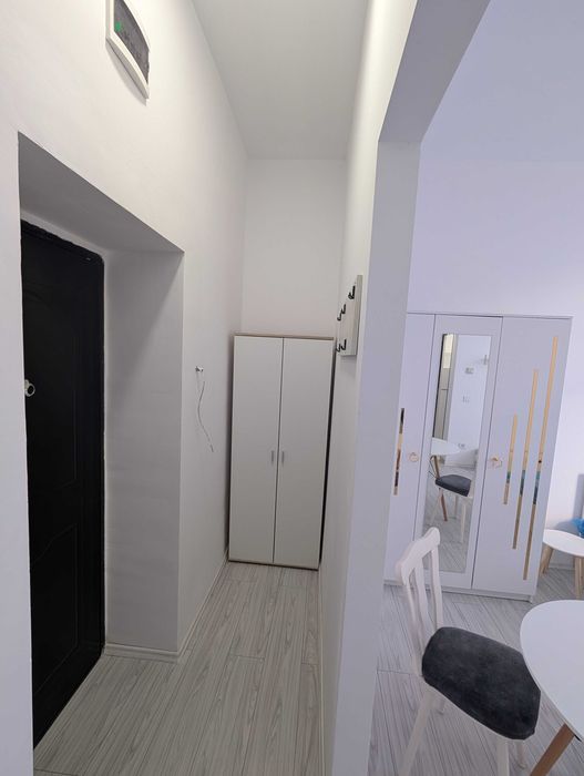 Garsonieră de închiriat