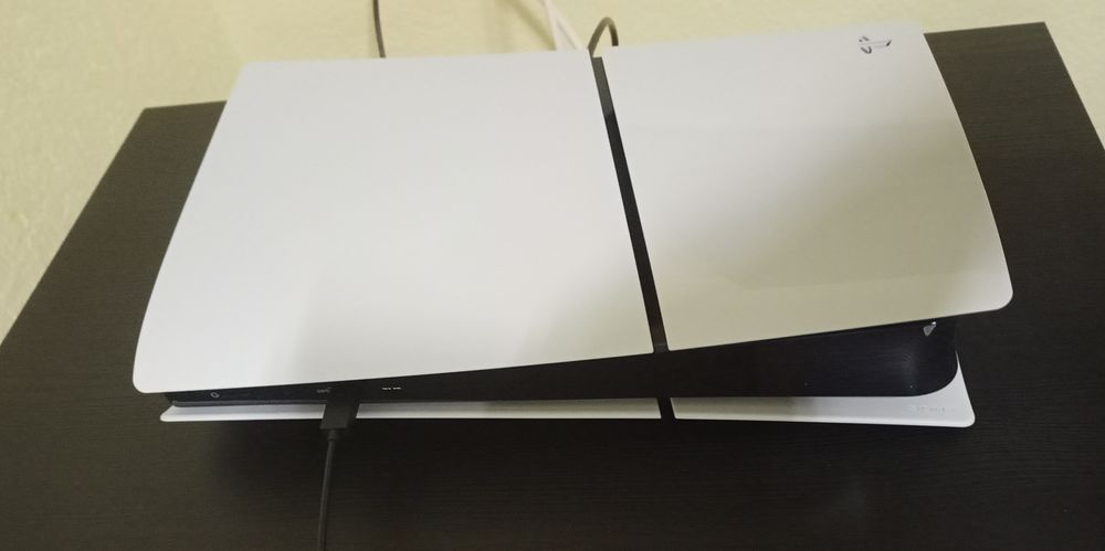 Playstation 5 Digital + Гаранция