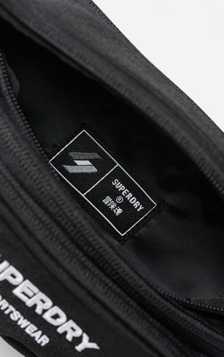 Бурсета Superdry - Нова