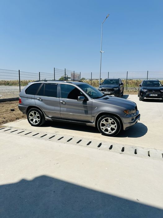 Vand BMW x5 sau schimb