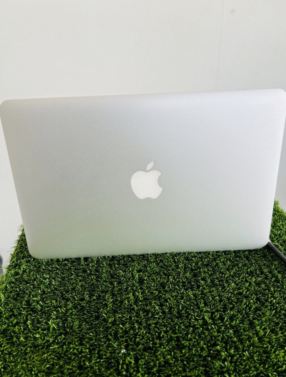 Срочно MacBook Air 3.1