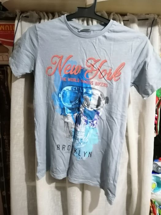 Тениски блузки по 2 лева бройката