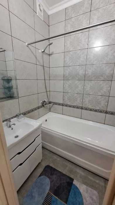 Сдаётся кв Каракамыш 2/1,Ресторан Зебу Зийнат 3/5/8 Алмазарский 191*