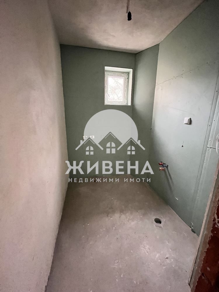 Продава се Двустаен апартамент в к.к. Св.Св. Константин и Елена - 70 кв.м за 2132 €/кв.м - Снимка #4