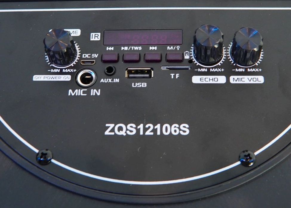 Безжична преносима Тонколона с безжичен микрофон