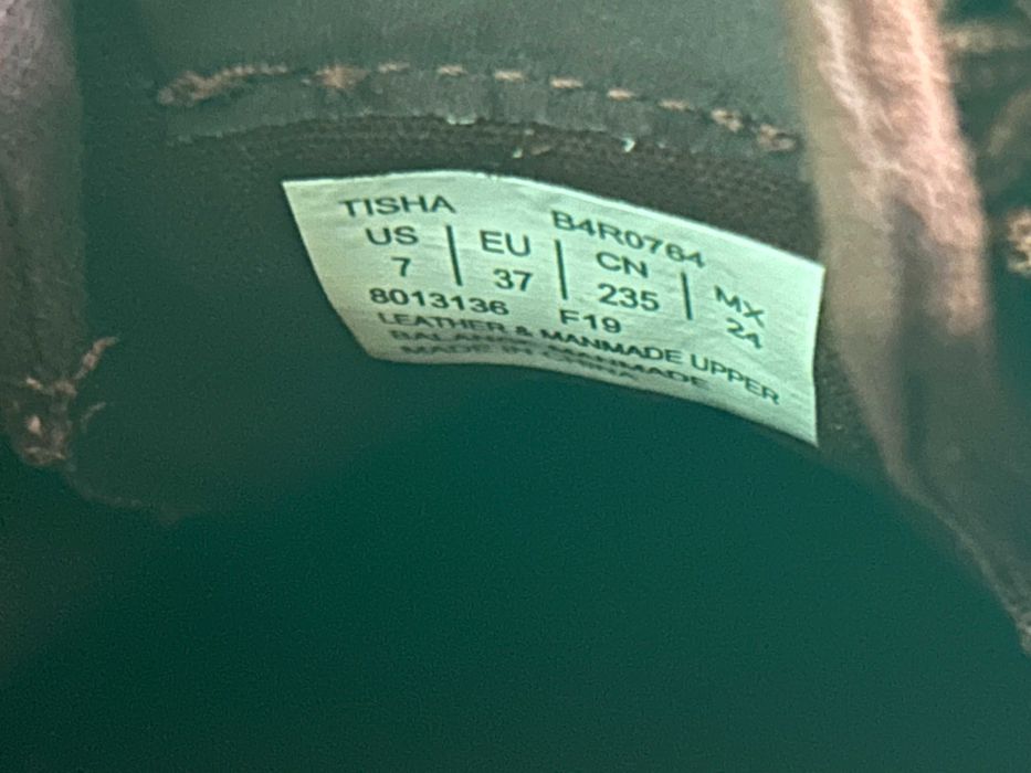 Calvin Klein Tisha 37-ми Номер