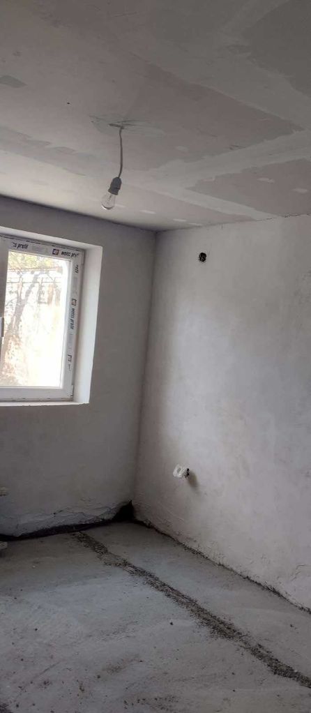Продава се Етаж от къща в Стамболийски - 80 кв.м за 1188 €/кв.м - Снимка #1