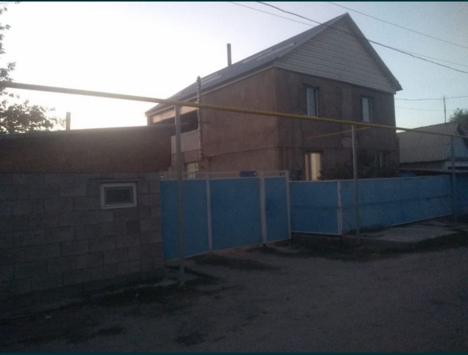 Срочно двухэтажный дом