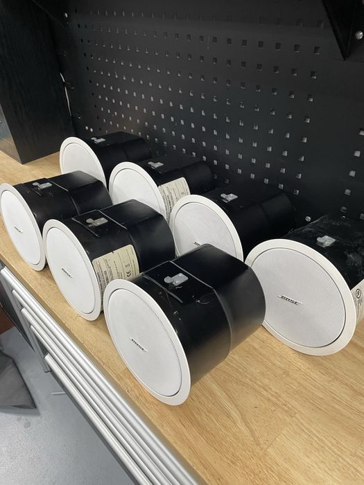 Boxe pentru tavan perete bose model 32