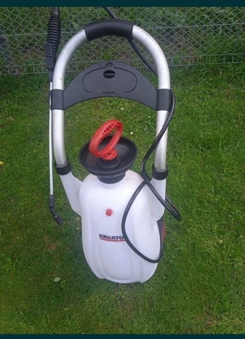 Vand pompa stropit cu roti