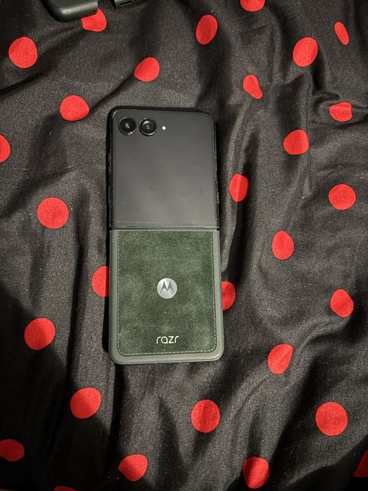 Vand telefon motorola razr 60 ultra