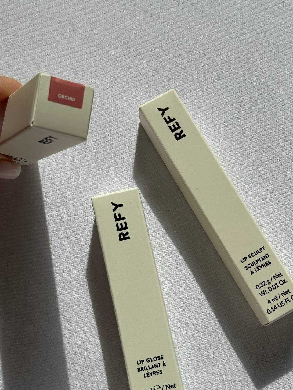 Продам набор для губ от популярного бренда Refy