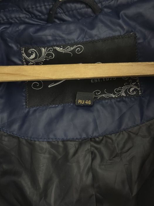 Продам женскую зимнюю куртку