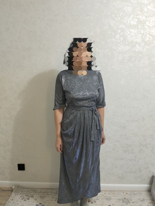 Продам платье женское