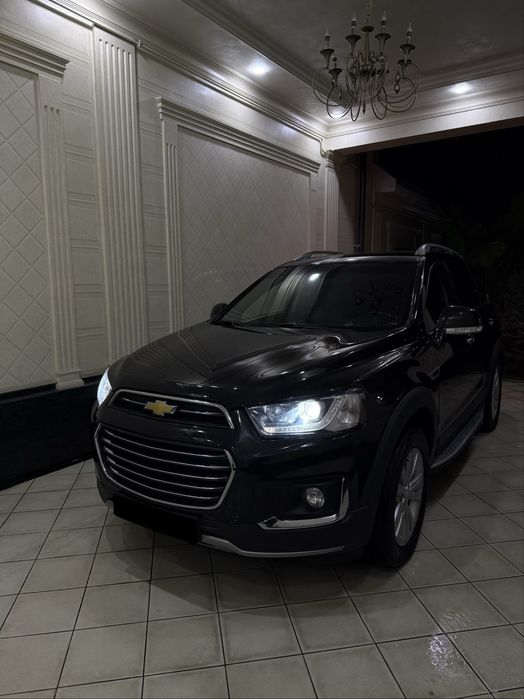 Captiva 4 2016 3L Qora