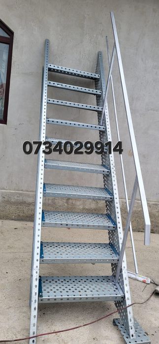 Scări metalice zincate
