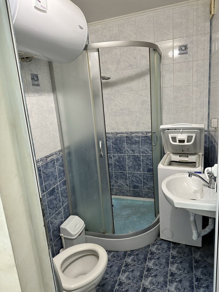 Дава се под наем Тристаен апартамент в Асеновград - 65 кв.м за 255 € - Снимка #5